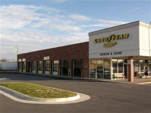 Good Year Tire and Auto Repair Building with Nine Auto Bays